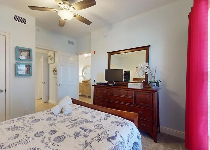 Bay Harbor 403