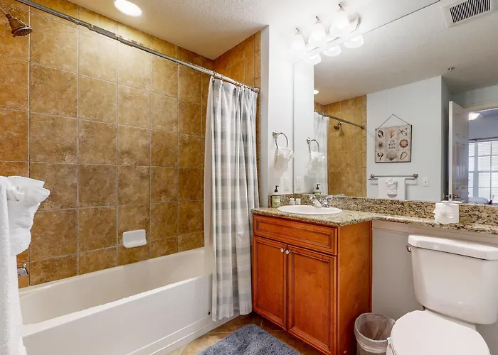 Bay Harbor 403 *