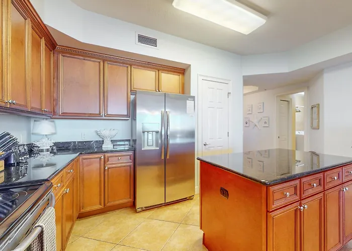 Bay Harbor 403